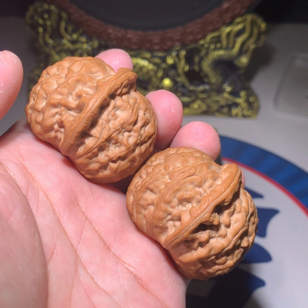 文玩核桃把件麒麟王43克重46.6