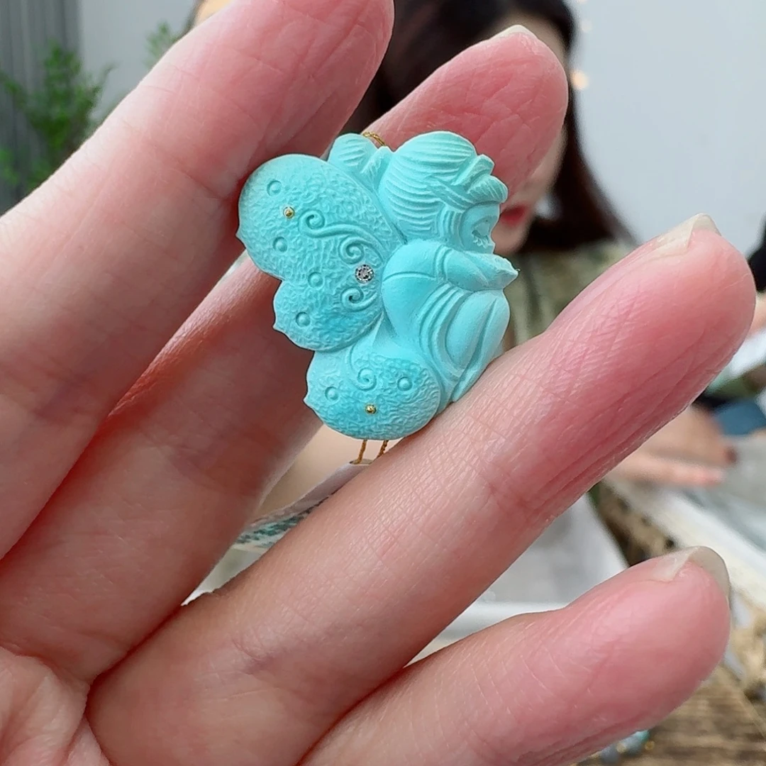 绿松石未镶嵌珠宝奇石