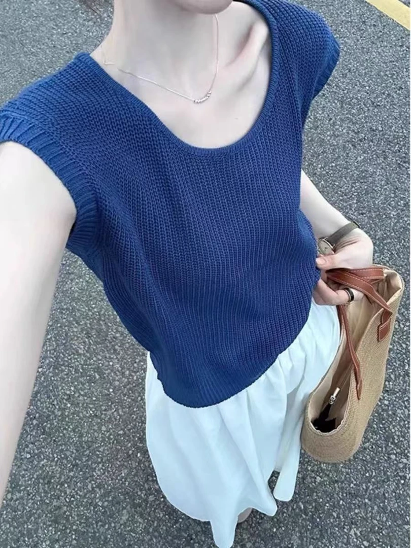 上衣吊带随机一件