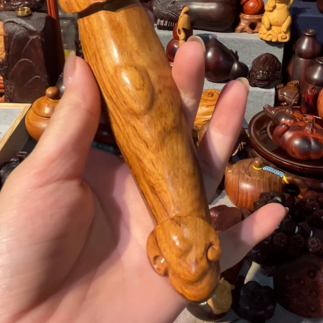 日***峰黄花梨/降香黄檀手把件