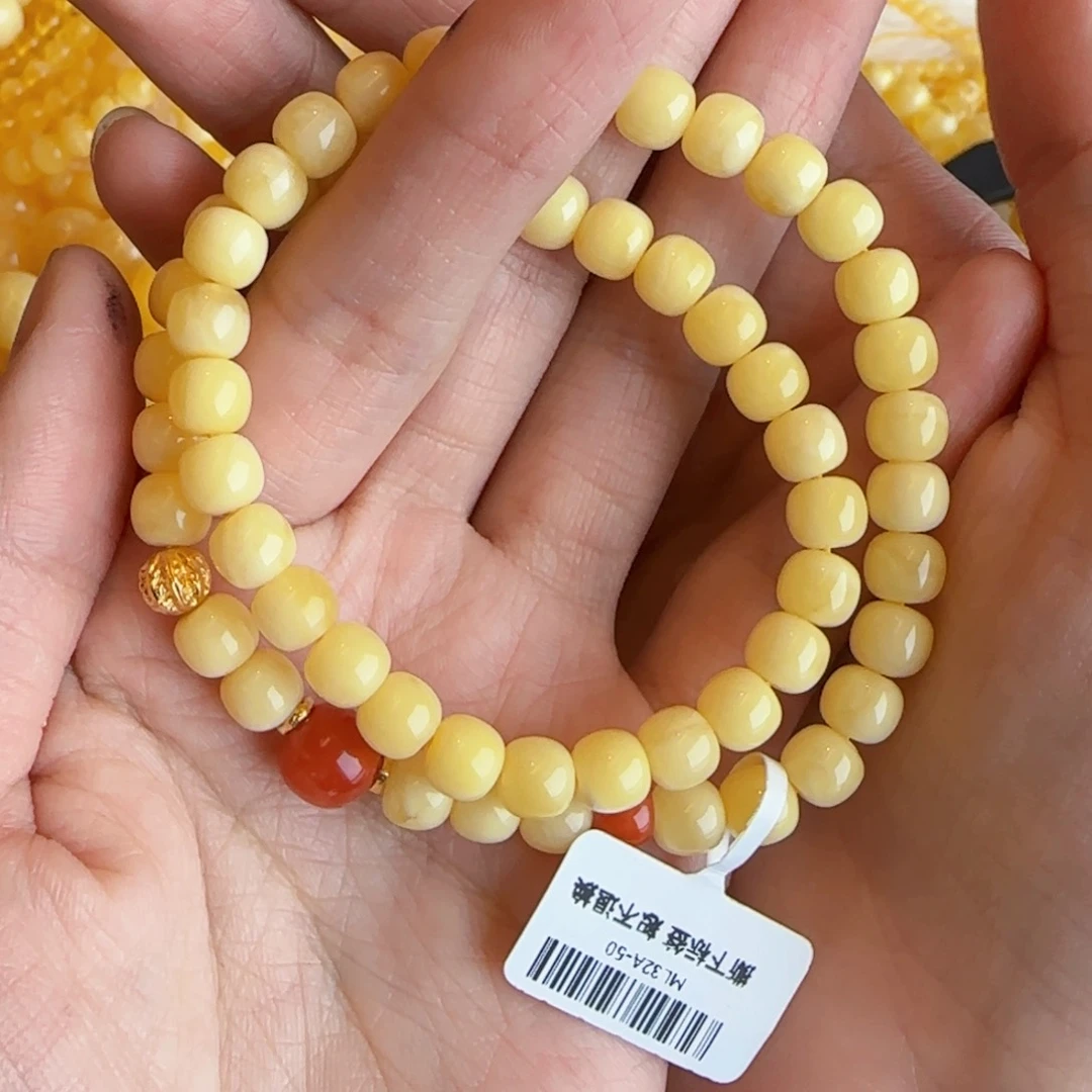 蜜蜡裸石未镶嵌蜜蜡