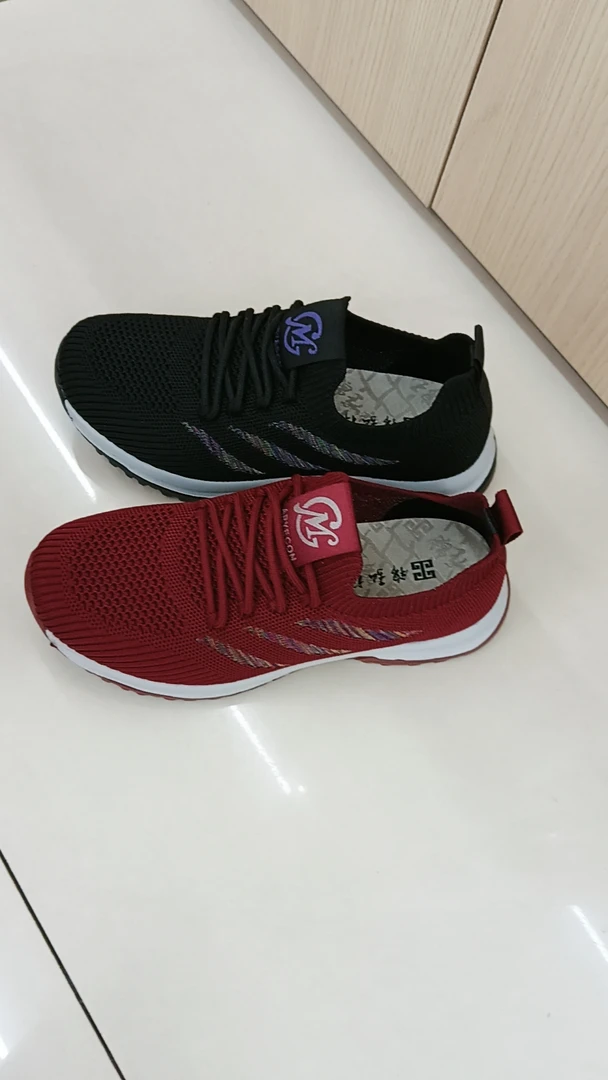 2025年春夏透气一脚蹬妈妈鞋防滑舒适休闲健步鞋老北京布鞋