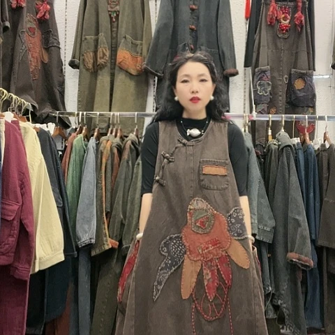 刺绣招财猫重工艺刺绣马甲大鱼裙