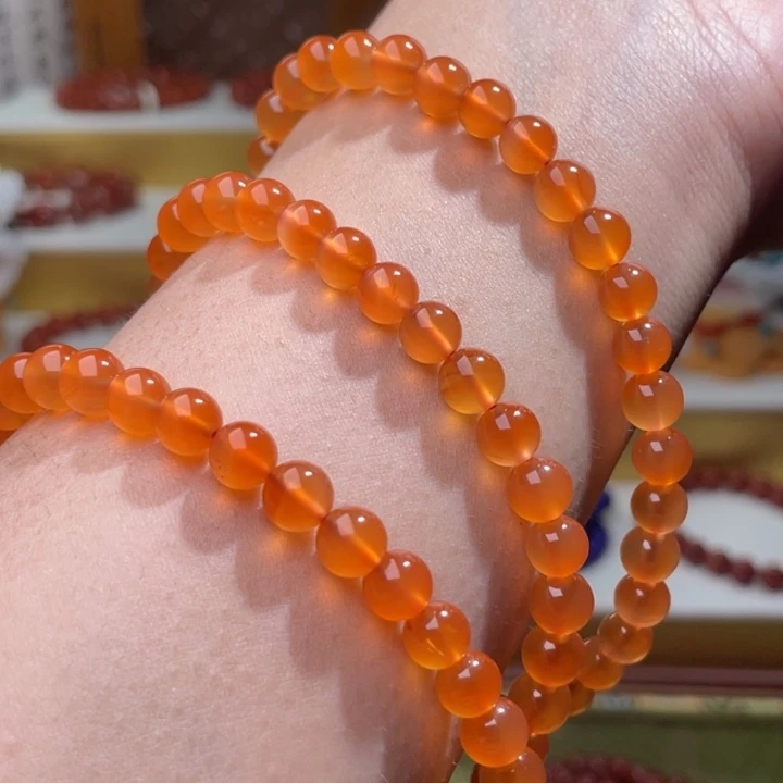 南红玛瑙收藏级保山冰红 6+未镶嵌