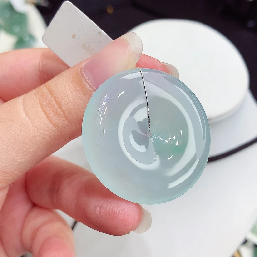 翡翠未镶嵌颈饰翡翠77，36.2/5.7