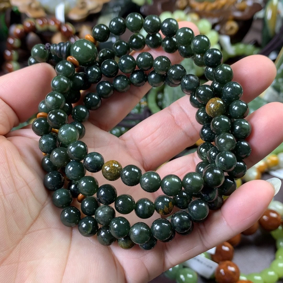 透闪石质玉未镶嵌手链