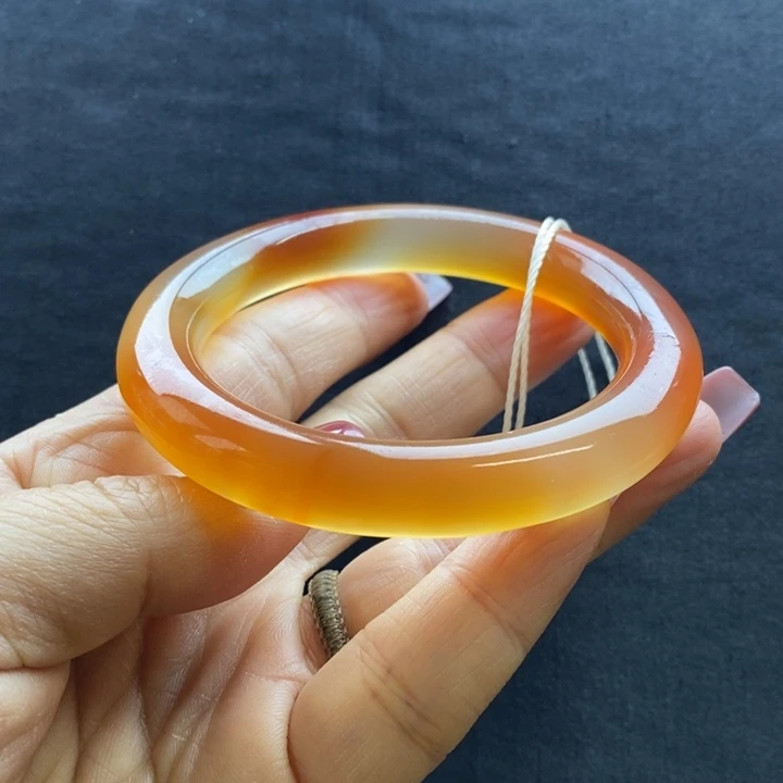 手镯玛瑙/玉髓未镶嵌