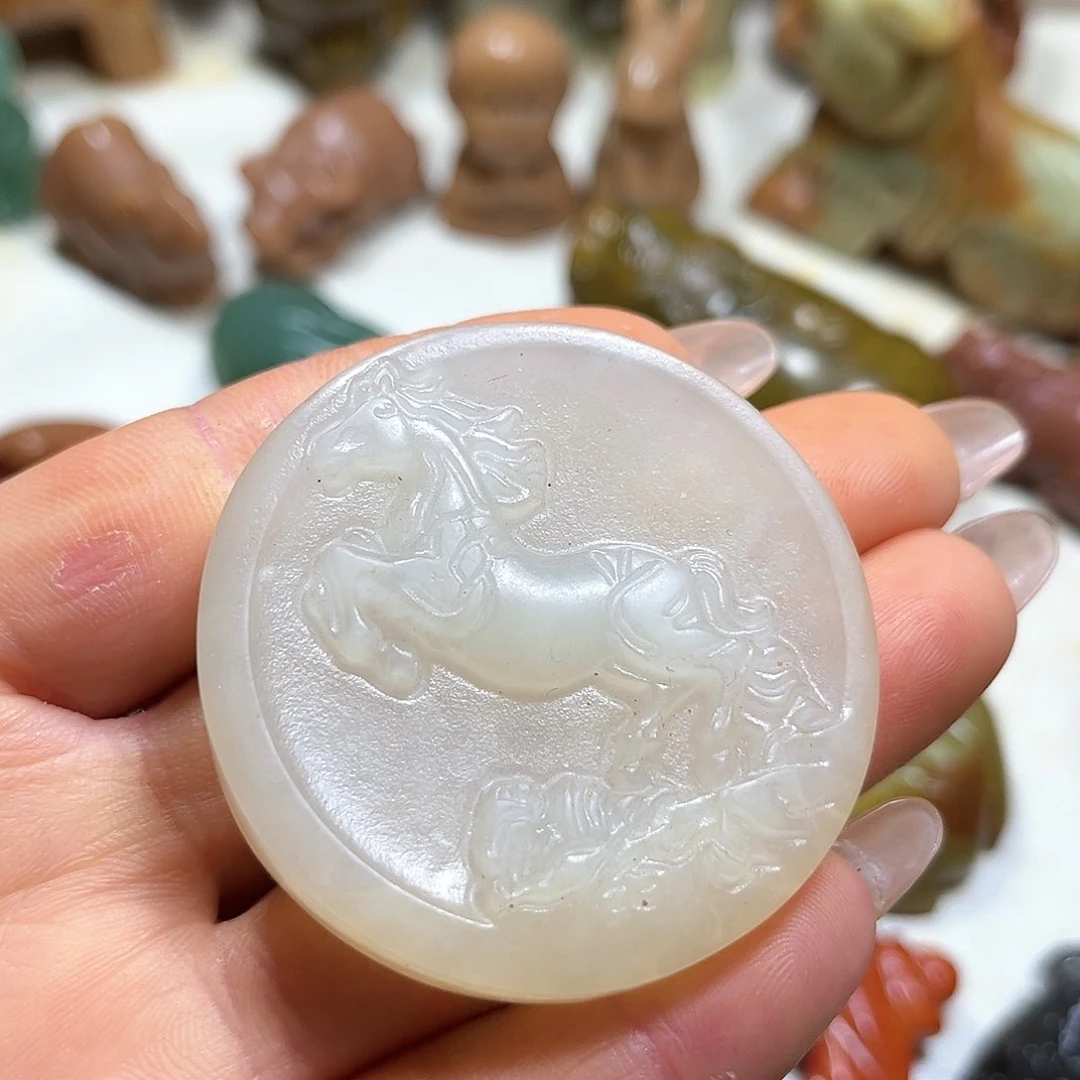 白玉菩提吊坠白玉菩提吊坠