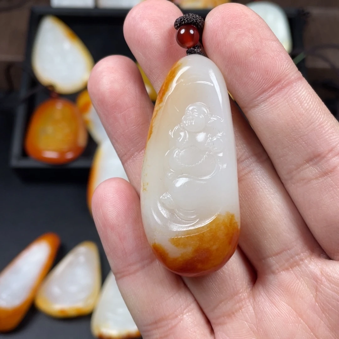 数***。玉新疆佛吊坠挂件