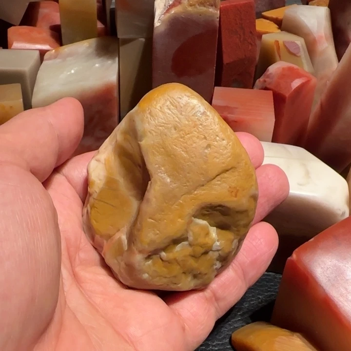 老挝石田黄原石，