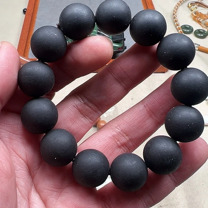 白玉菩提吊坠黑色342