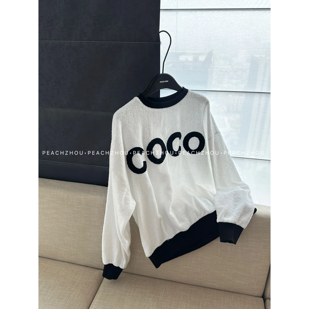 『PEACHZHOU』毛巾绣COCO撞色宽松圆领长袖基础气质小香风休闲卫衣