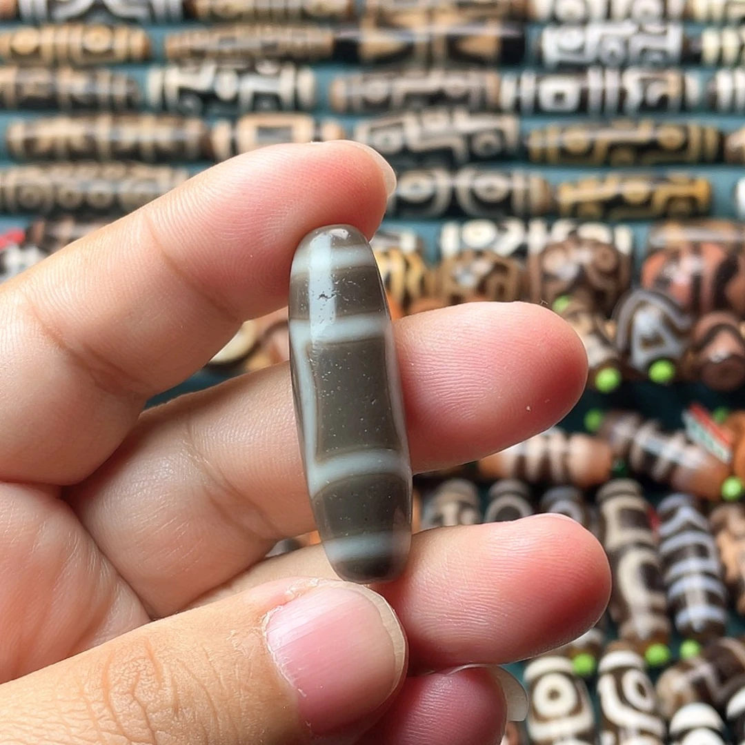 玛瑙/玉髓未镶嵌耳饰灰皮高油天地