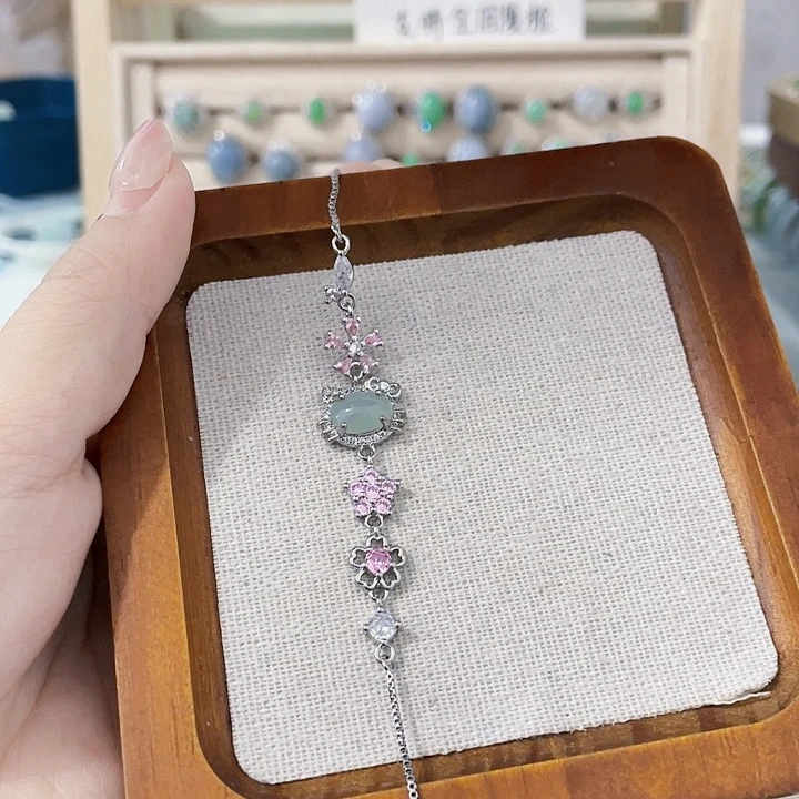 翡翠未镶嵌颈饰天然翡翠Ａ货