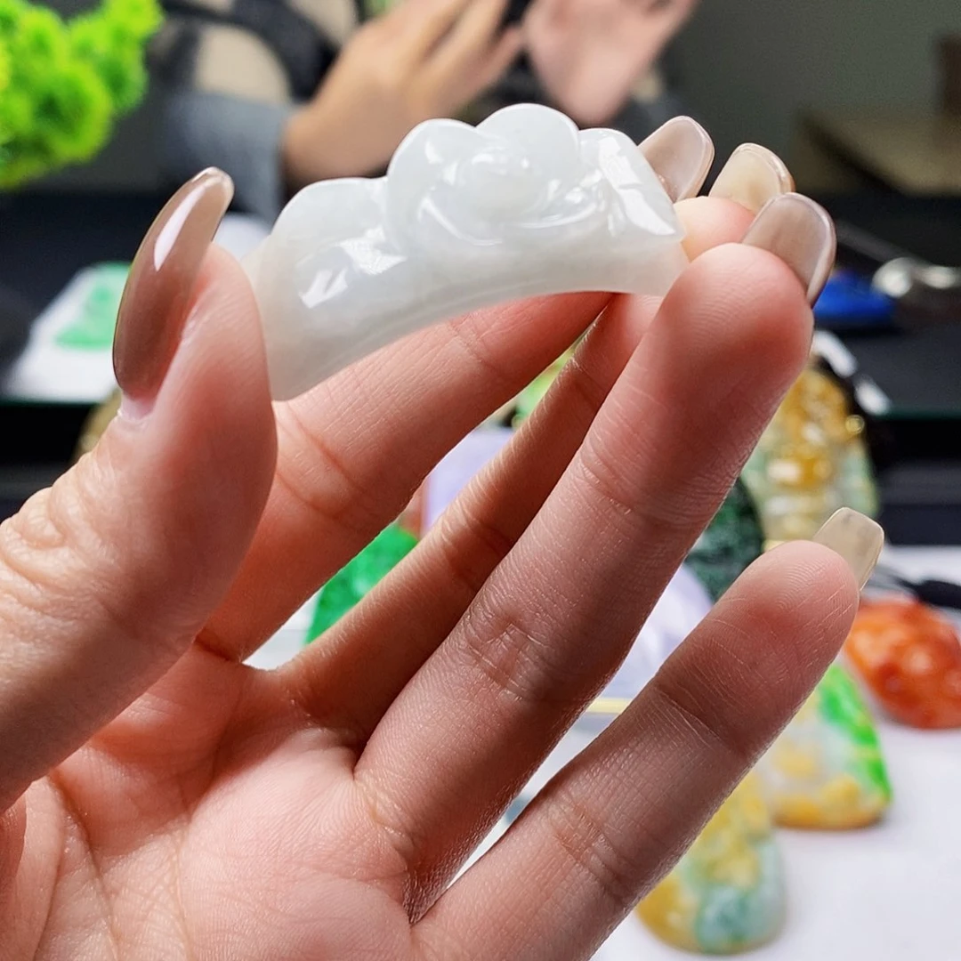 颈饰未镶嵌翡翠翡翠A货