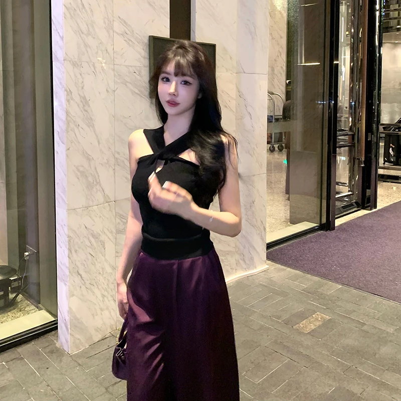 Liuu嘻嘻阿纯欲挂脖背心女夏季镂空设计感交叉气质百搭无袖上衣