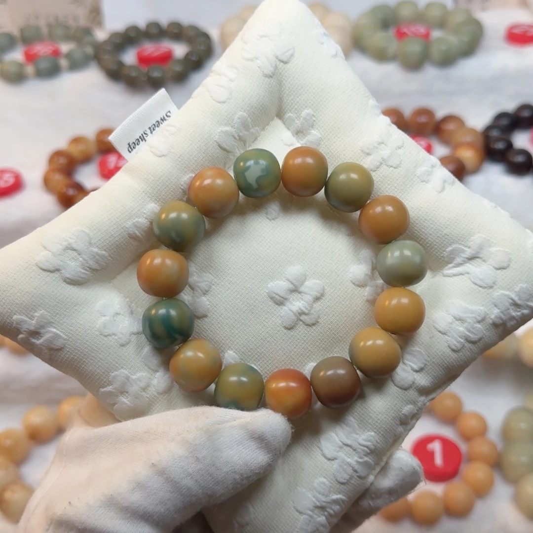 吊坠白玉菩提卡16手工干磨苹果园山川水纹