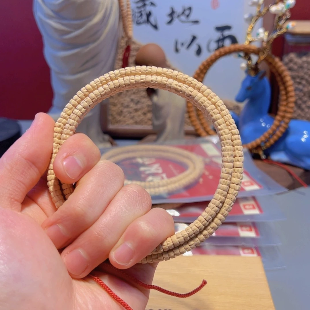 柏香籽/百香籽吊坠一**人