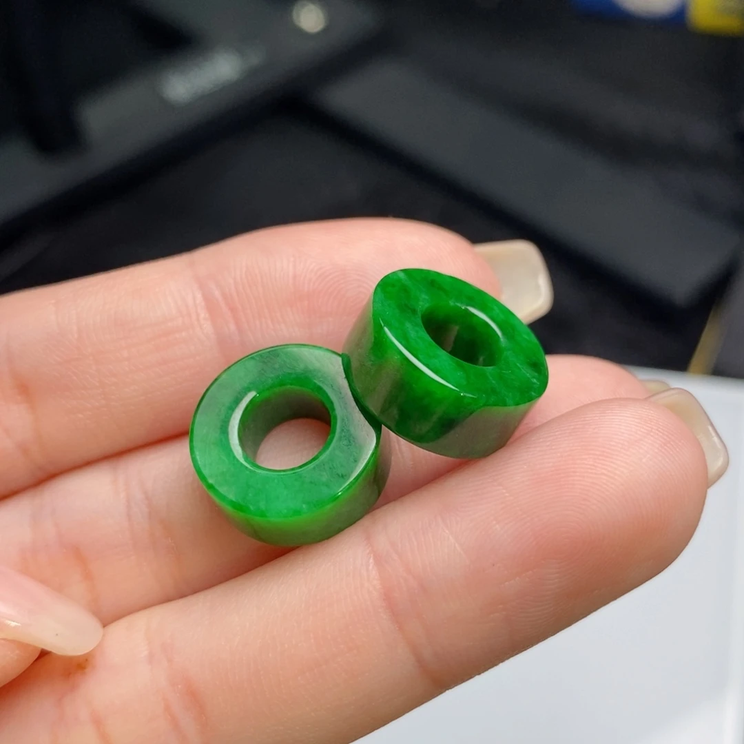 未镶嵌翡翠耳饰路路通