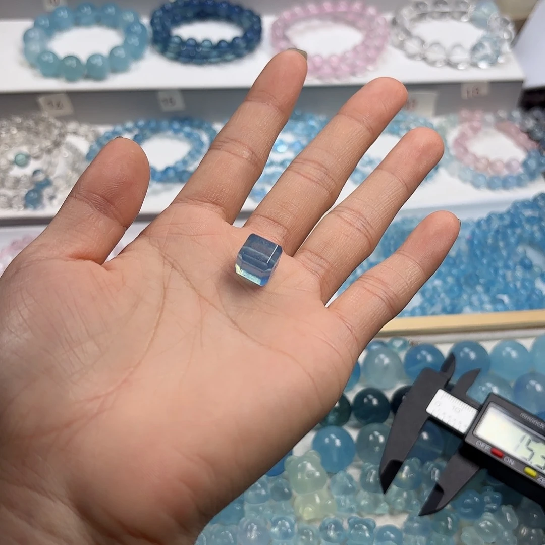 水晶手串未镶嵌海蓝宝方糖