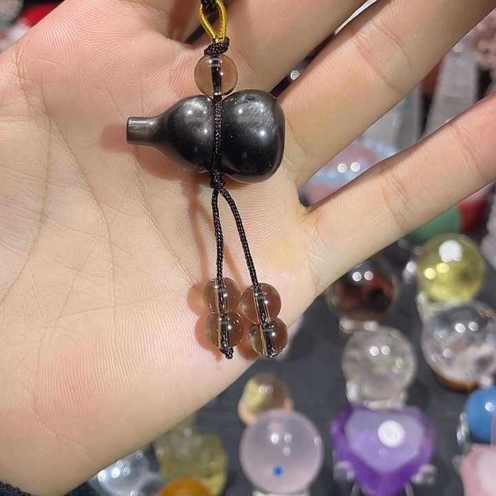珠宝半成品未镶嵌水晶微瑕