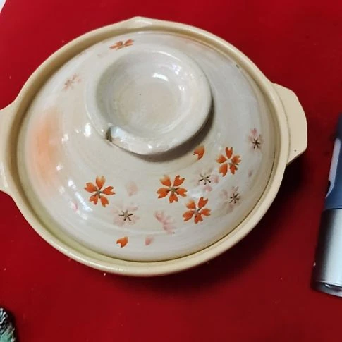 瓷片五厂，七厂均有瑕疵。介意的勿拍，瓷片！