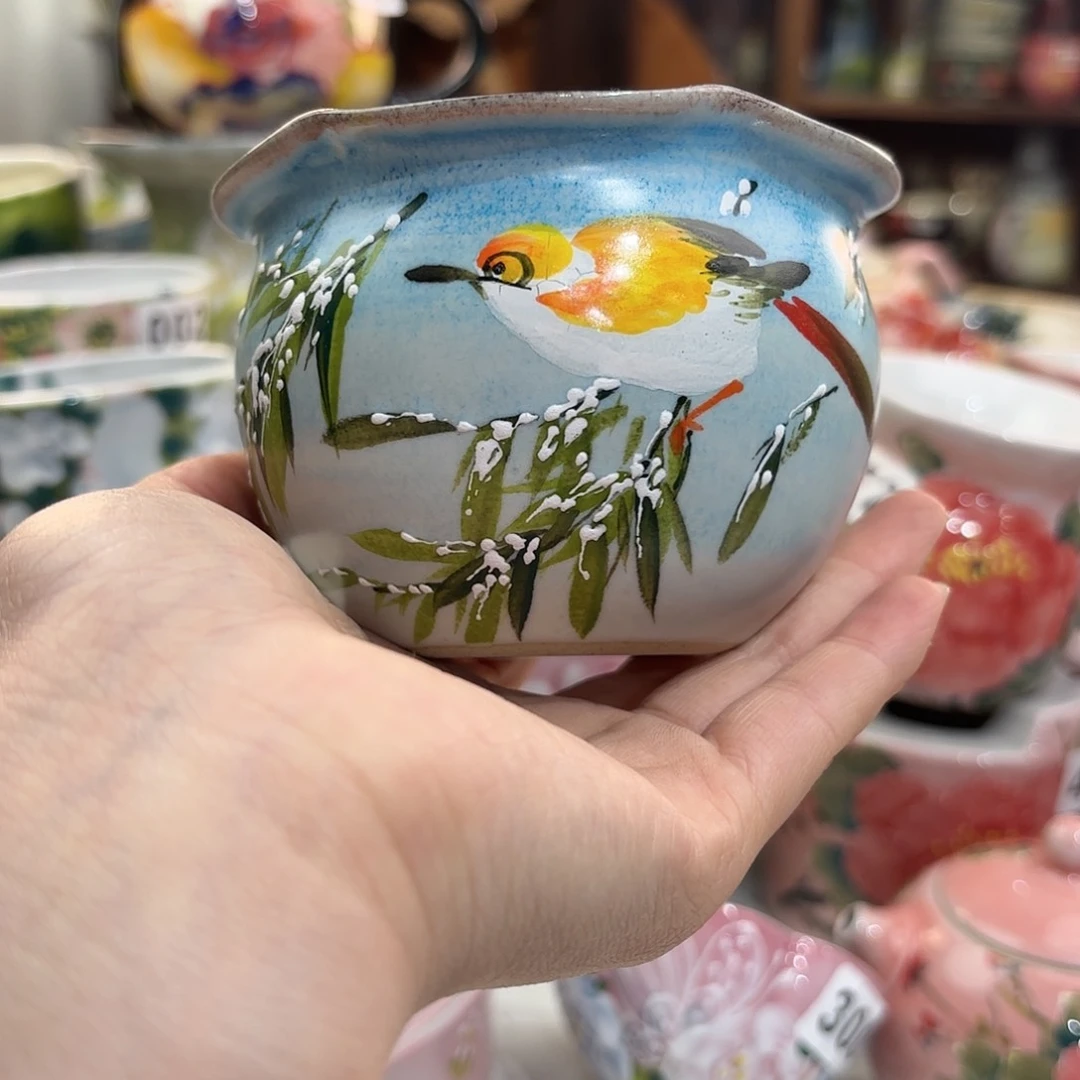 瓷片兔兔盖茨。兔兔好