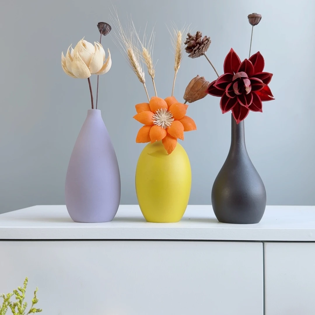 瓷片陶瓷小花瓶含花总高约20-30cm