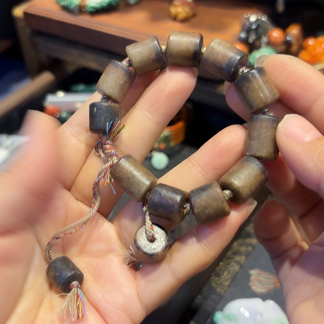 翡翠未镶嵌颈饰原创