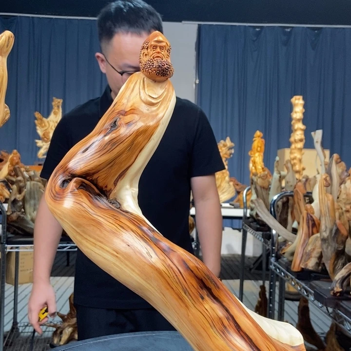 柏木（崖柏）随型摆件