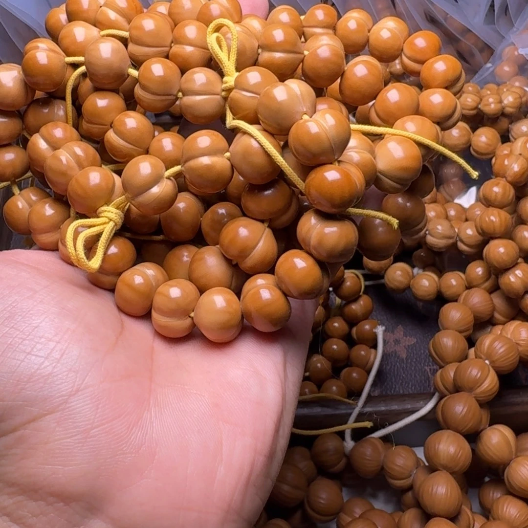 吊坠猴头核桃柯基屁桃15