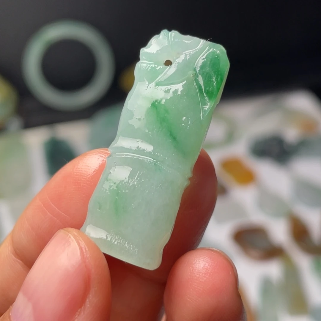 定制翡翠未镶嵌天然翡翠