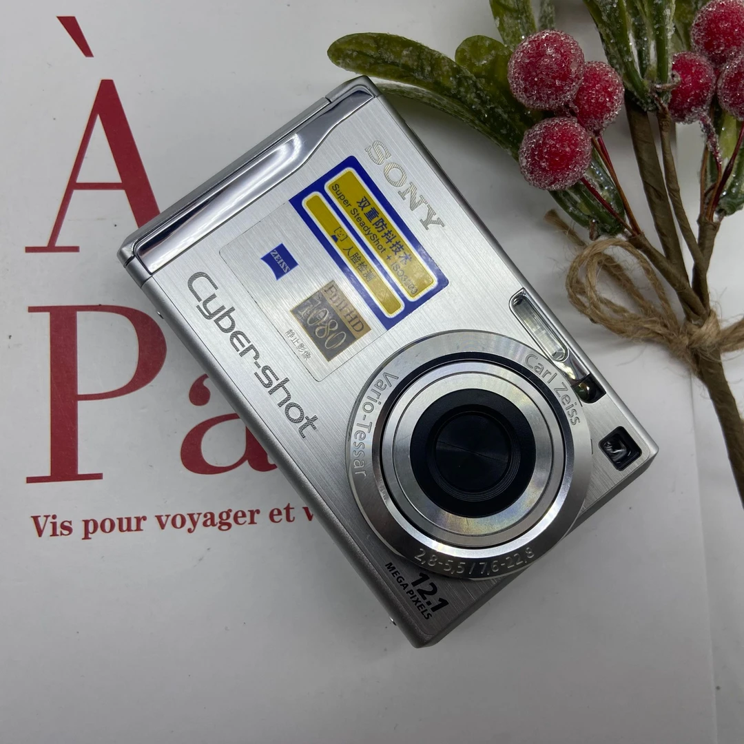 95新 Sony/索尼 W200 1210万像素 3倍光学变焦 (no退no换)