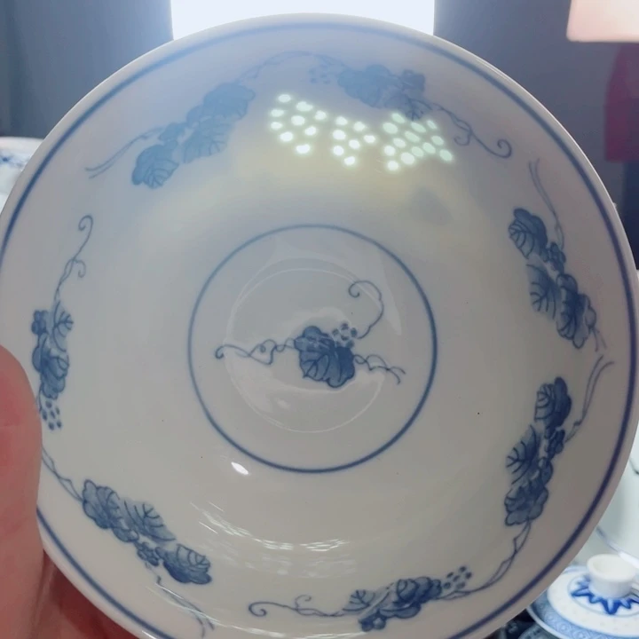 青花玲珑7寸面碗葡萄