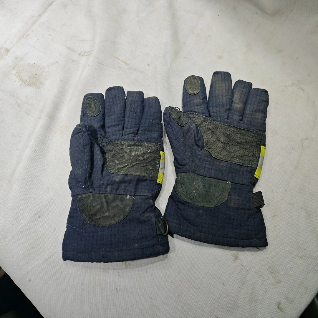 消防防护认证防火防滑阻燃抢险救援防冻耐磨消防手套骑行电焊工作