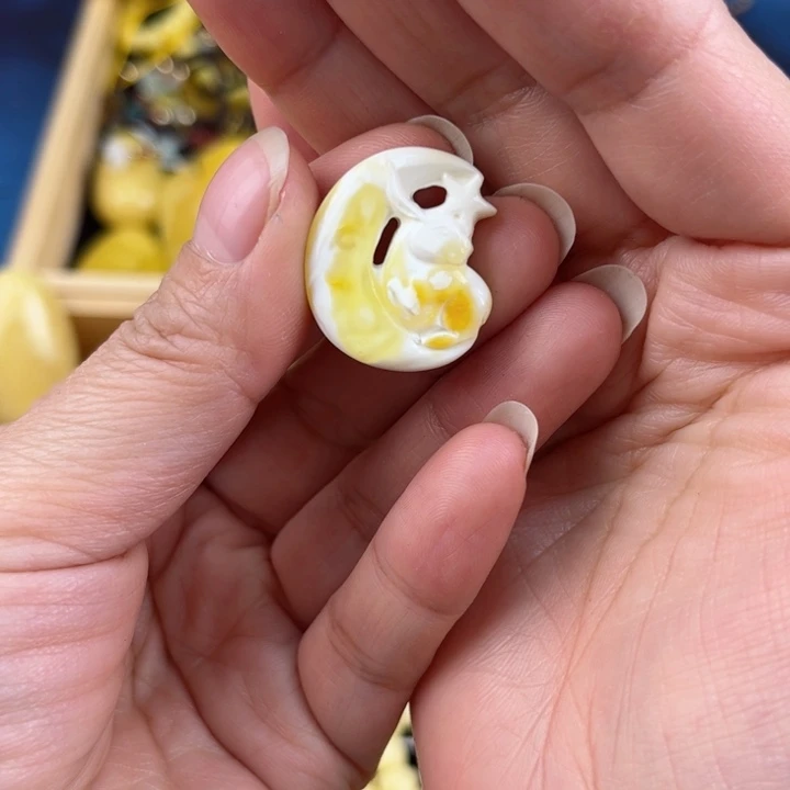 琥珀珠宝奇石未镶嵌琥珀，