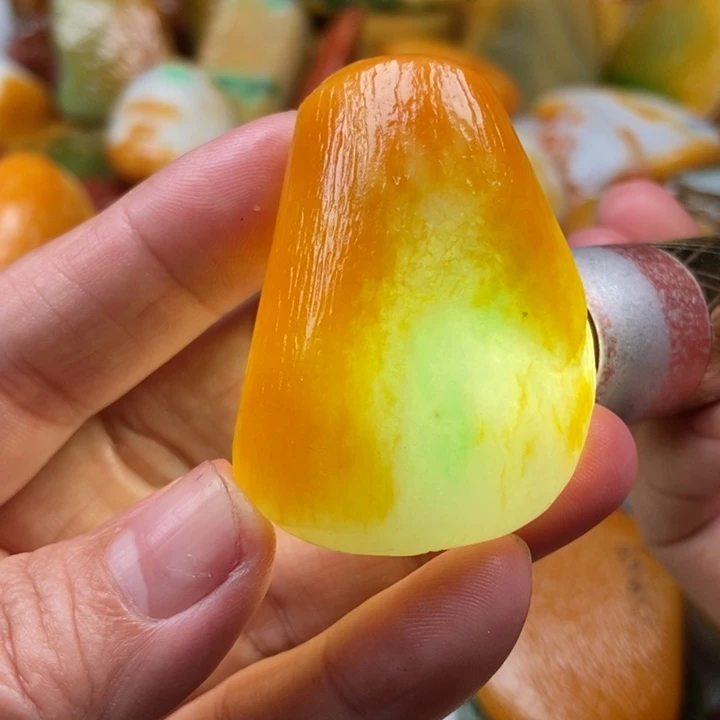 定制翡翠未镶嵌缅甸