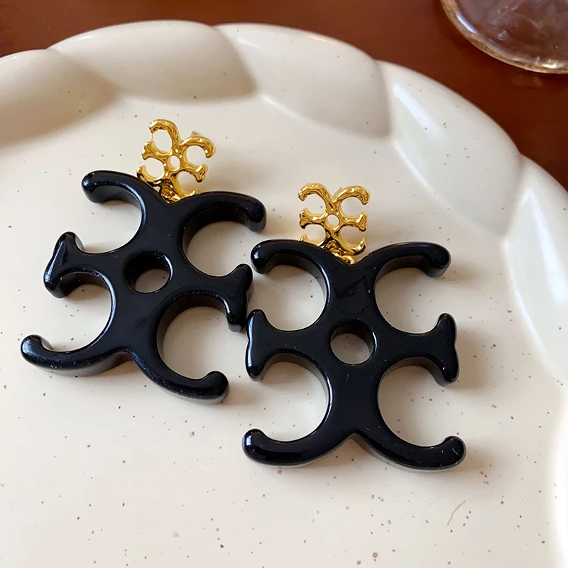 合金亚克力耳饰 欧美夸张字母耳钉