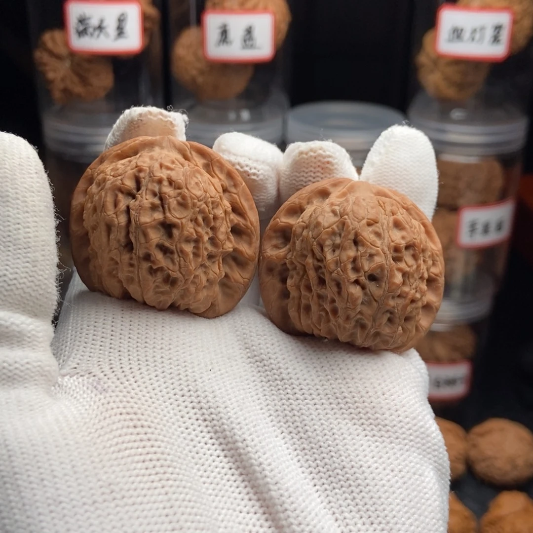 吊坠文玩核桃血麒麟40全品