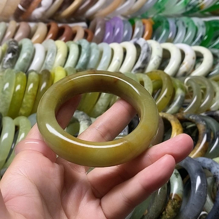 未镶嵌蛇纹石玉手镯