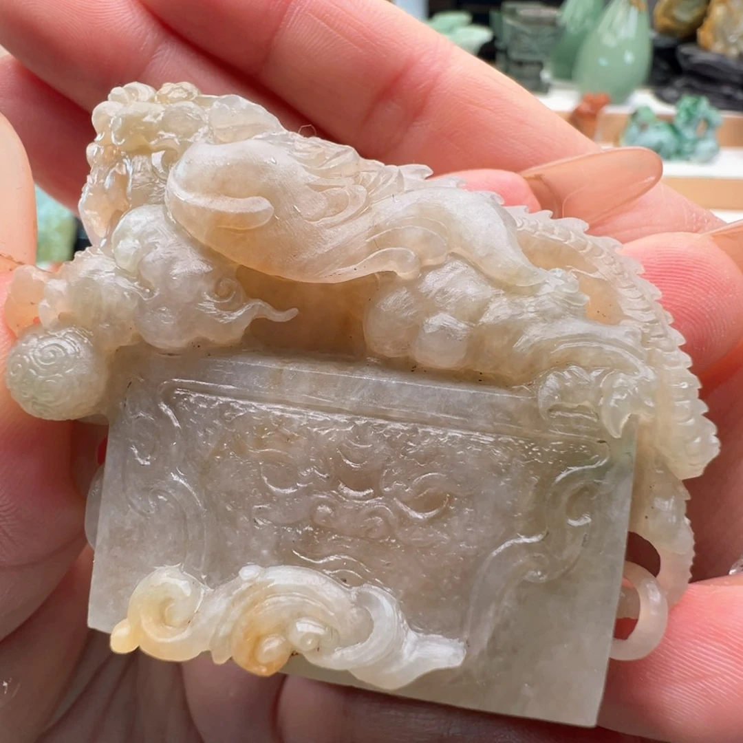 未镶嵌挂件翡翠天然缅甸