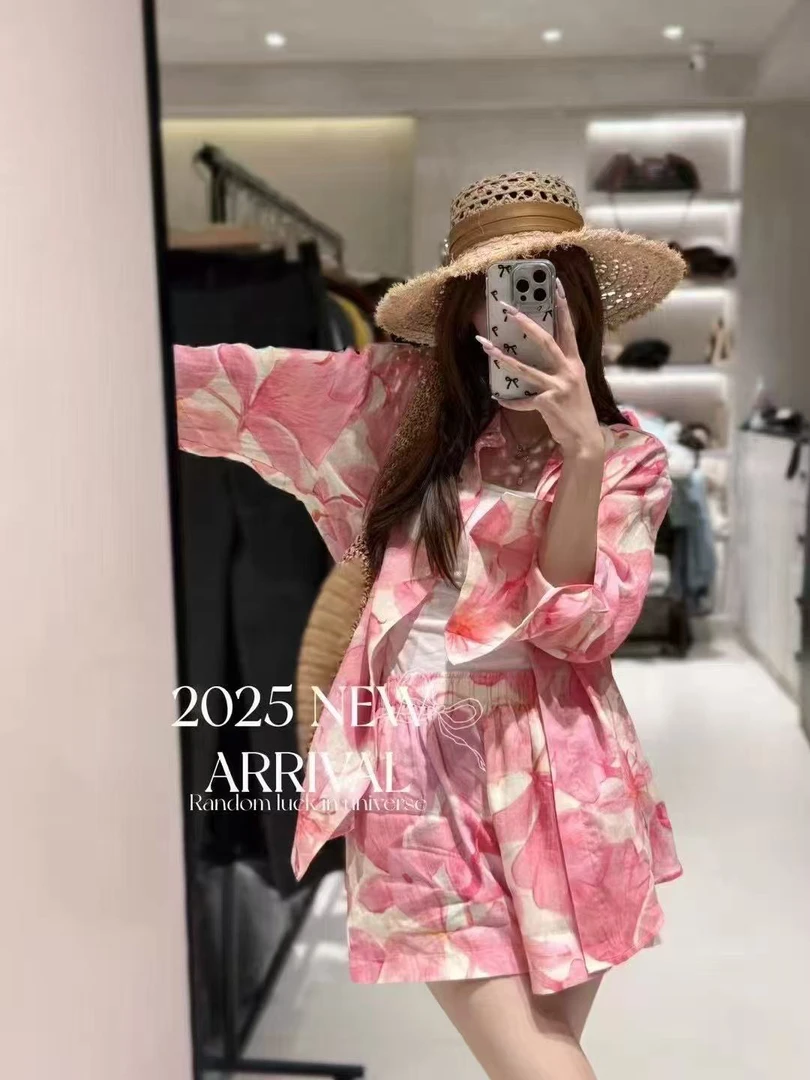 把甜美穿上身～粉色花朵苎麻度假风两件套休闲套装衬衫短裤～