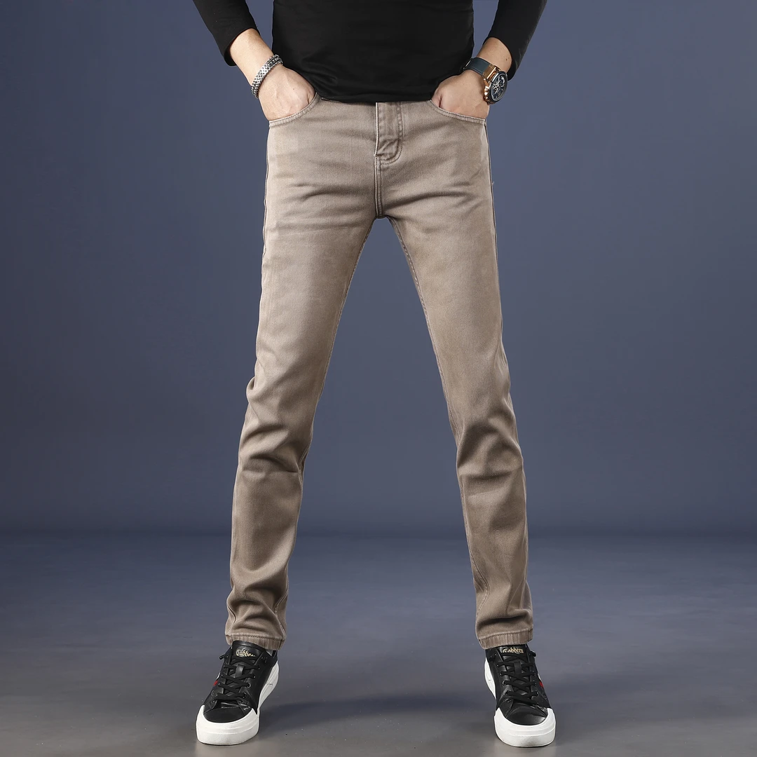 范莉泰卡其色男士牛仔裤男款爆款2025新款修身小脚秋冬休闲裤子男