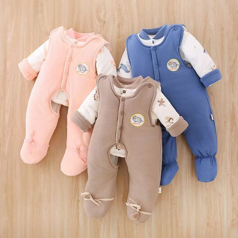 纯棉冬季加厚棉花衣背带裤套装男宝女宝新生儿包脚冬款套装