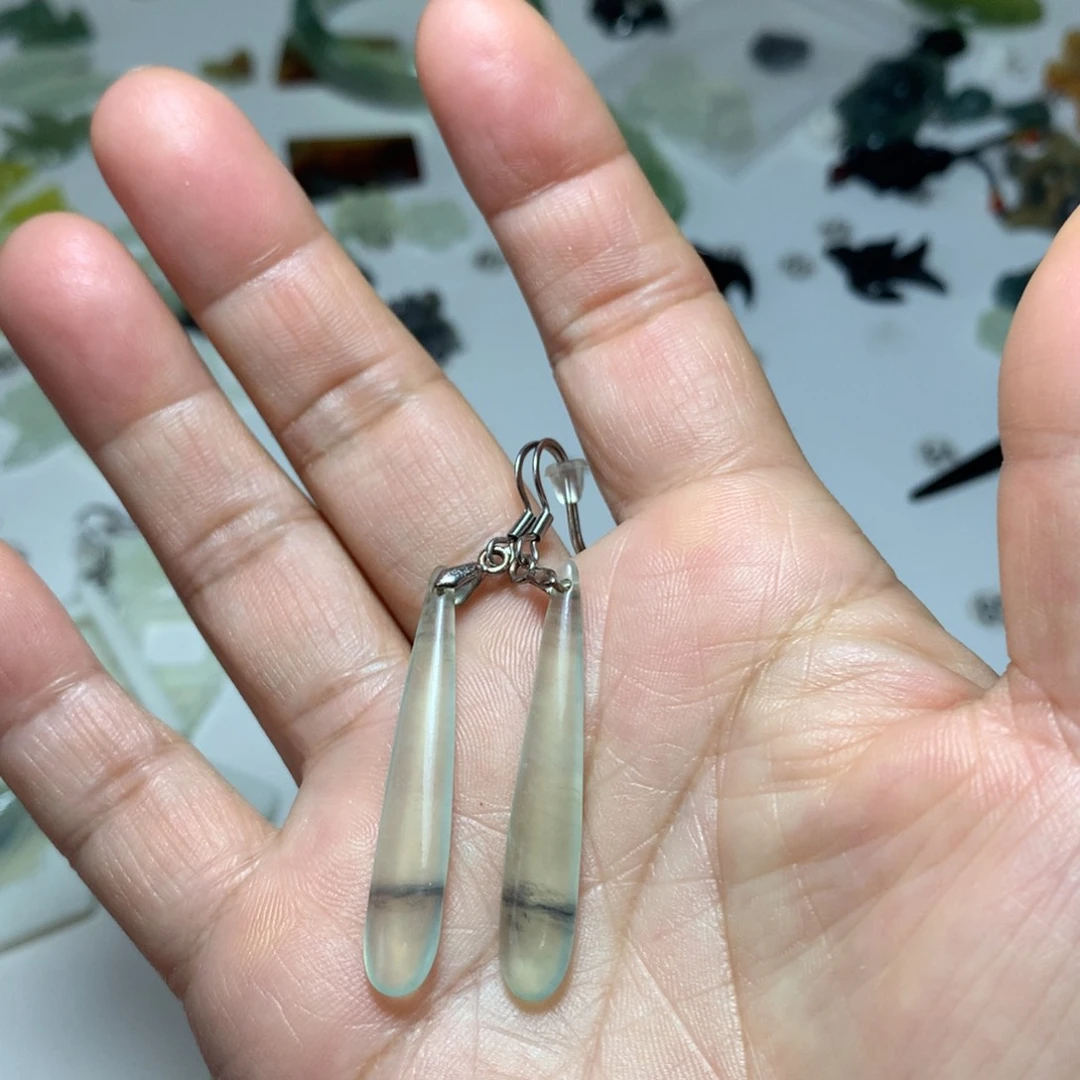 蛇纹石玉耳饰未镶嵌