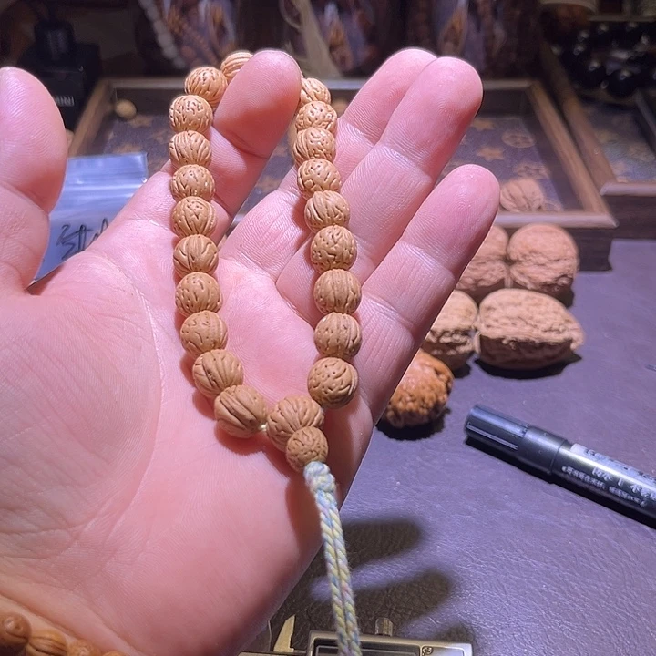 手串桃核十号定制