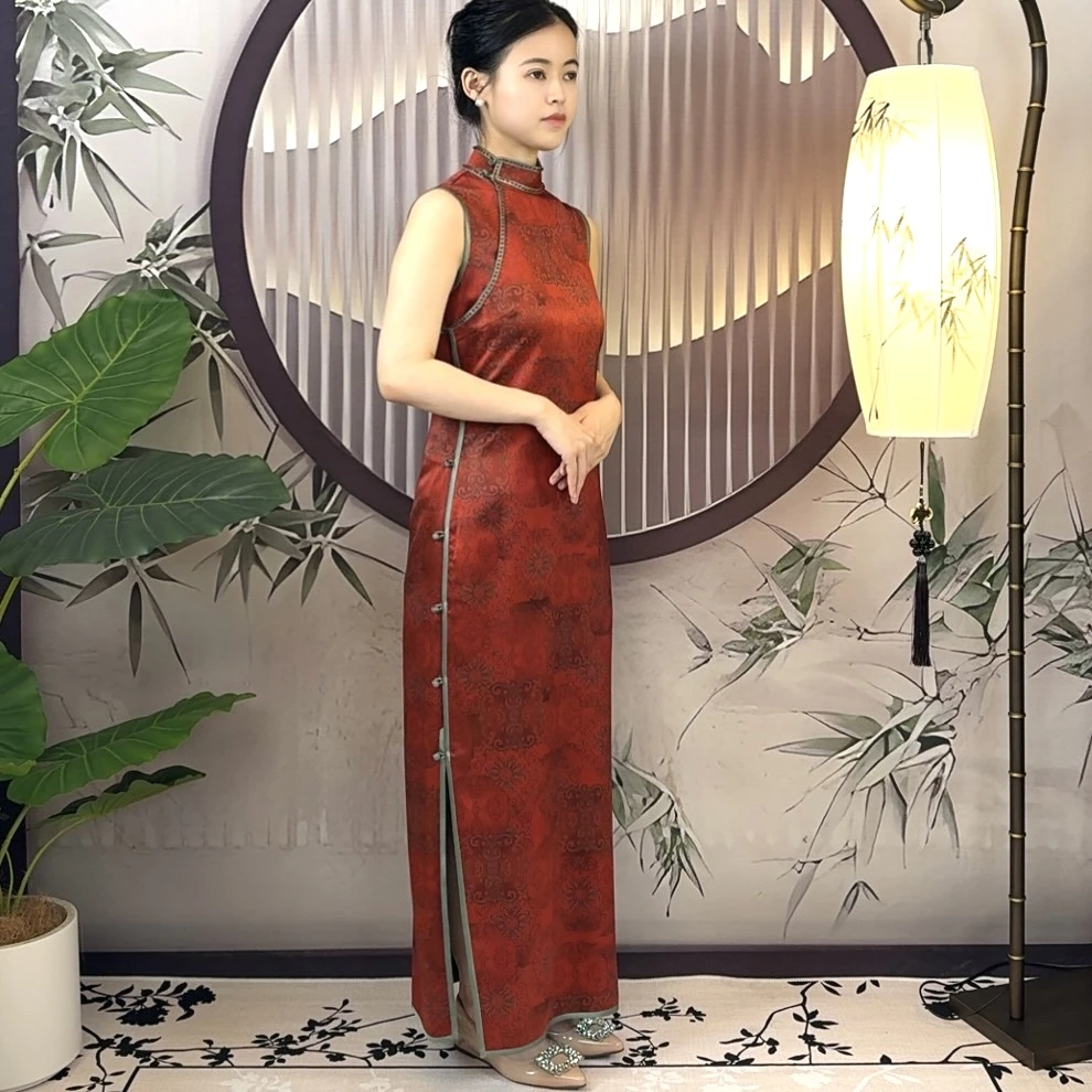 40姆米重缎香云纱手工钉珠复古日常款中国风修身旗袍A242013-130