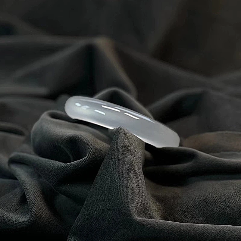 （圈口测量图）玛瑙手镯时尚白月光新中式