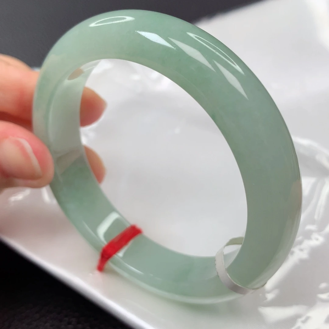 【闪购商品】翡翠手镯未镶嵌96号正圈54