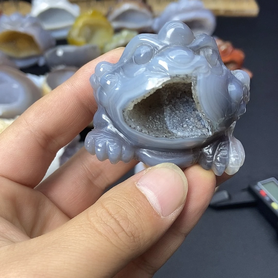 玛瑙/玉髓未镶嵌珠宝奇石